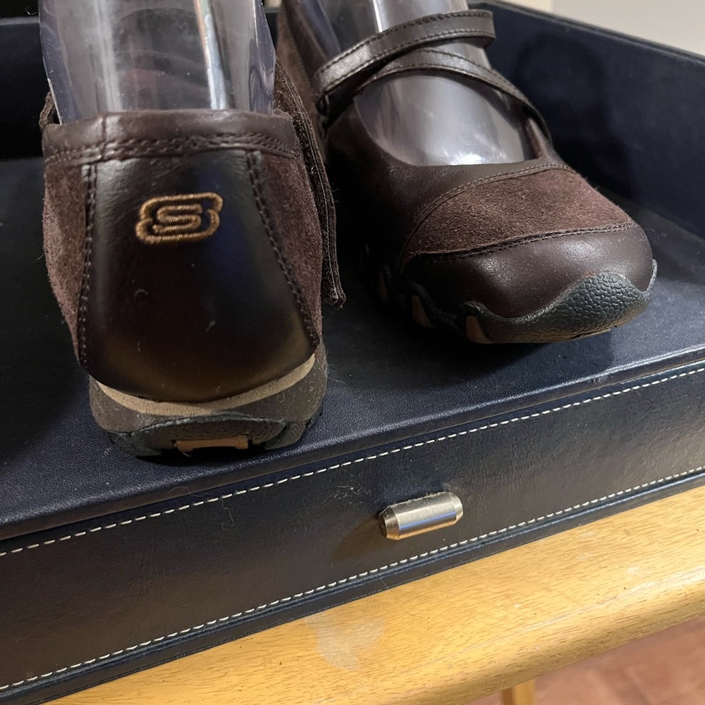 Skechers Brown leather Women's Shoes - Picture 8 of 9